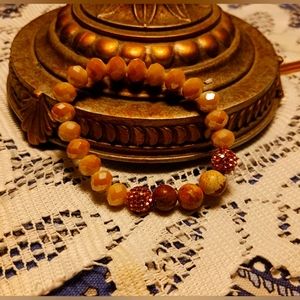 Stretchy beaded bracelet